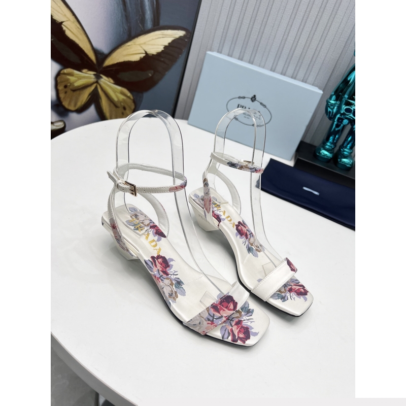 Pra*a sandals